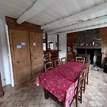 L'ange : Entre Monts Et Vallées *
