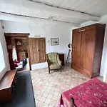 L'ange : Entre Monts Et Vallées Retournac