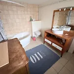 Casa vacanze L'ange : Entre Monts Et Vallées