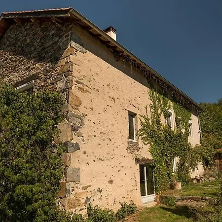 L'ange : Entre Monts Et Vallees Retournac