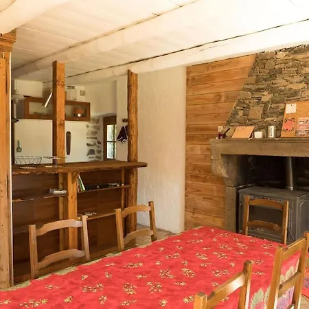 L'ange : Entre Monts Et Vallées * Retournac