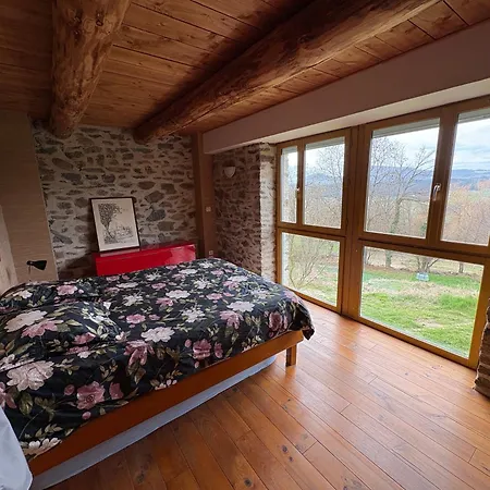 Vakantiehuis L'ange : Entre Monts Et Vallees